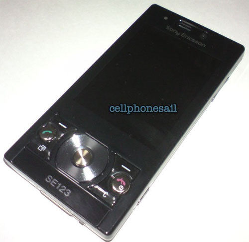 Sony Ericsson G705 (Kumiko)