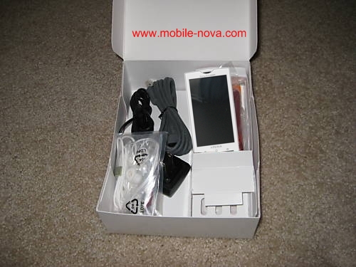 Sony Ericsson Rachael (XPERIA X3)
